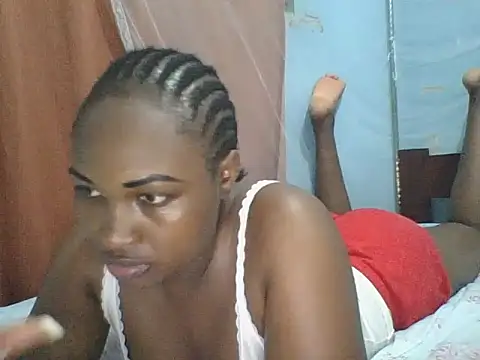 Snapshot of cute_lavenda chatting on 12/04/25, 07:44 cute lavenda online show from 12/04/25, 07:44