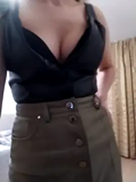 baby sweet girl  online show from 03/28/26, 09:58