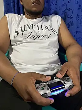 youngraed online show from 03/17/26, 05:22