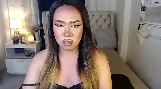 RebecaNextToYou online show from 01/11/25, 05:18