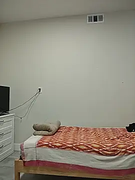 Susannemilf online show from 10/25/25, 03:36