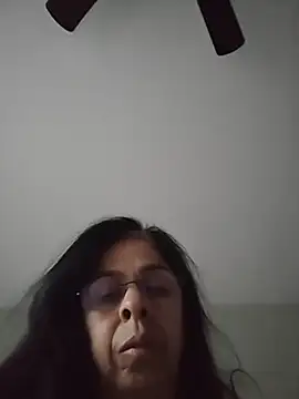 Susannemilf online show from 11/09/25, 10:41