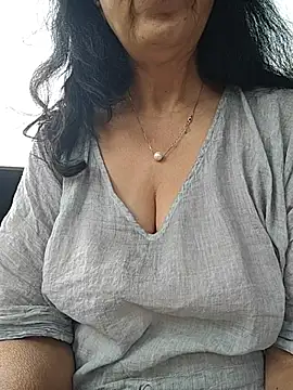 Susannemilf online show from 03/11/26, 01:55