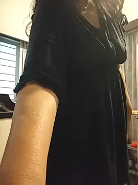 Susannemilf online show from 04/08/26, 02:11