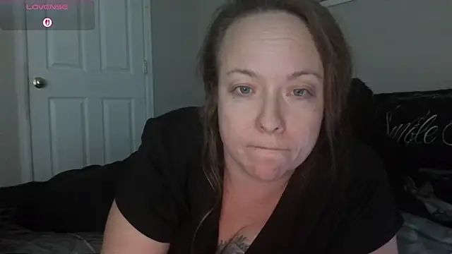 julimonroe online show from 12/19/25, 03:02