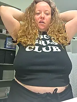 julimonroe online show from 03/02/26, 02:57