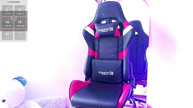 Lia Tinez online show from 02/06/26, 09:40