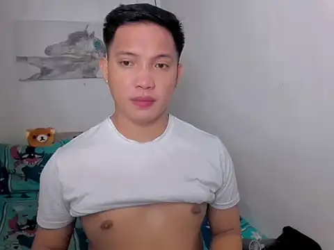 xSebastian19 online show from 04/25/26, 07:11
