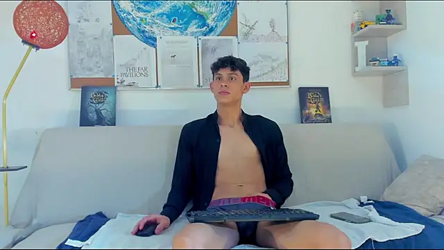 logan thomas online show from 03/21/26, 06:55