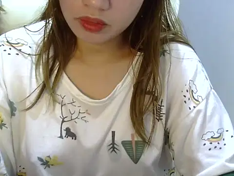    zurIII09  online show from 12/17/25, 08:09