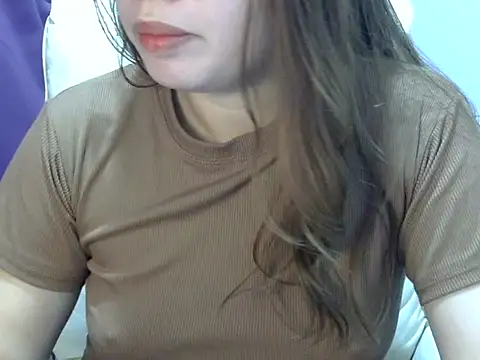    zurIII09  online show from 01/11/26, 01:10