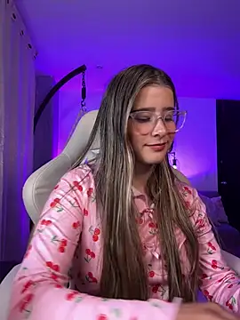 Stormiie777 online show from 02/01/26, 12:09