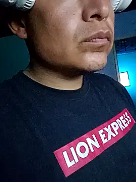 Snapshot of Noctucrasy247 chatting on 02/03/25, 09:19 Noctucrasy247 online show from 02/03/25, 09:19