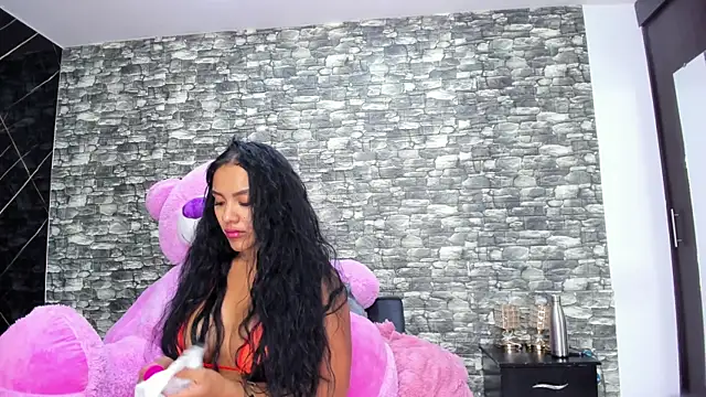 Snapshot of HeidyWillss chatting on 01/08/25, 07:24 HeidyWillss online show from 01/08/25, 07:24