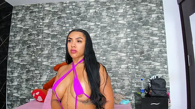 Snapshot of HeidyWillss chatting on 09/20/25, 07:31 HeidyWillss online show from 09/20/25, 07:31