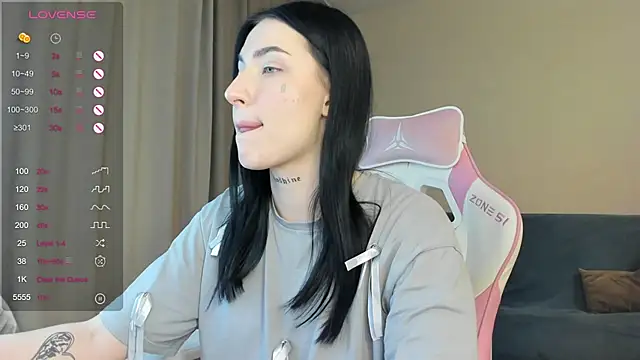 Snapshot of JenniferQueen11 chatting on 01/09/25, 05:54 JenniferQueen11 online show from 01/09/25, 05:54