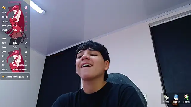 Snapshot of bad_giirl_ chatting on 12/11/24, 09:45 bad giirl online show from 12/11/24, 09:45