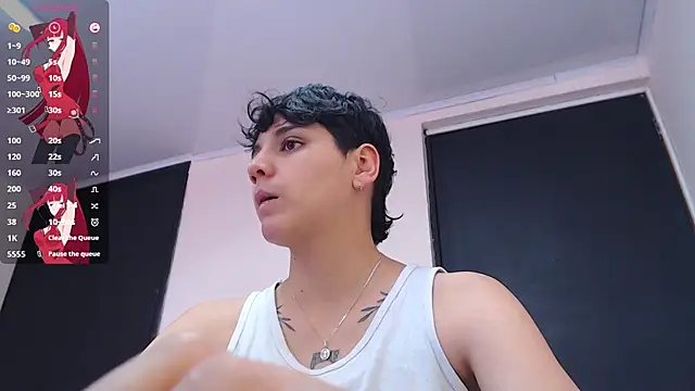 Snapshot of bad_giirl_ chatting on 01/25/25, 02:58 bad giirl online show from 01/25/25, 02:58