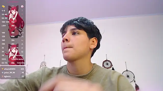 Snapshot of bad_giirl_ chatting on 02/25/25, 09:13 bad giirl online show from 02/25/25, 09:13