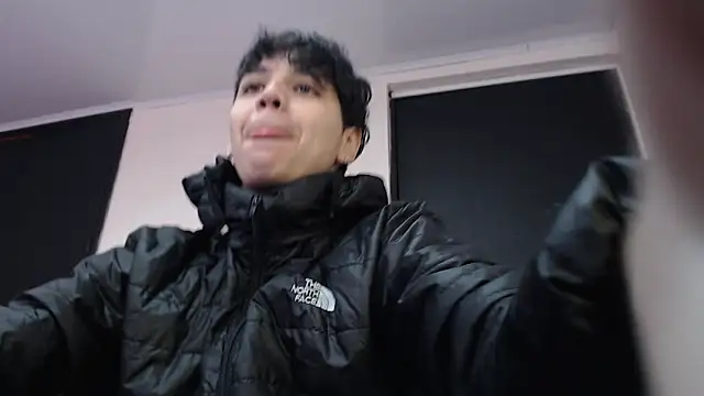 Snapshot of bad_giirl_ chatting on 03/07/25, 04:00 bad giirl online show from 03/07/25, 04:00