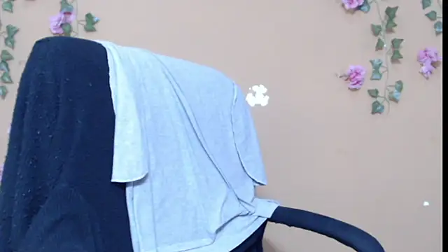 Hellensextits online show from 12/24/24, 04:30