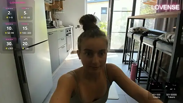 ElizSweet online show from 04/15/26, 12:01