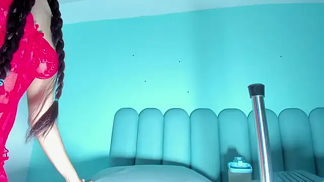 Snapshot of littless_angel chatting on 12/16/24, 04:45 littless angel online show from 12/16/24, 04:45