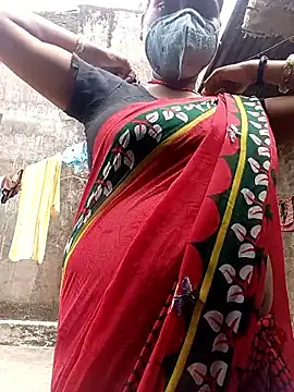 Snapshot of Lattika-Bhabhi chatting on 09/19/25, 05:20 Lattika-Bhabhi online show from 09/19/25, 05:20