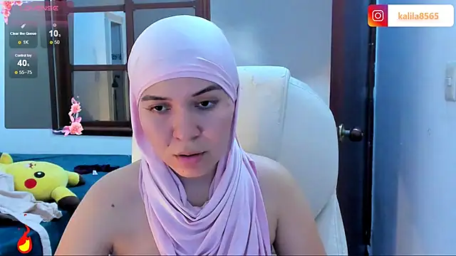 MatchedEyebrow online show from 10/29/25, 09:16