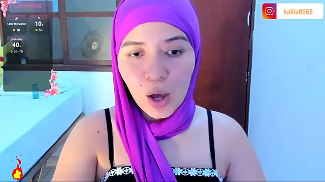 MatchedEyebrow online show from 12/14/25, 09:19