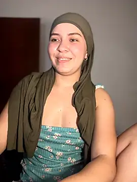 MatchedEyebrow online show from 03/09/26, 10:14