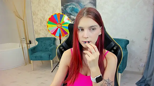 Snapshot of RedLipse chatting on 12/14/25, 03:34 RedLipse online show from 12/14/25, 03:34