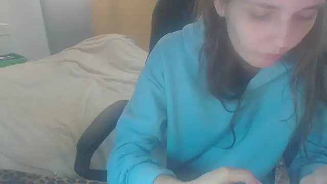 Snapshot of Laco-cO chatting on 11/12/25, 08:15 Laco-cO online show from 11/12/25, 08:15