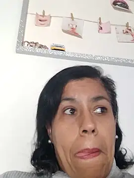 Molly newman6 online show from 11/11/25, 07:36