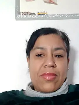 Molly newman6 online show from 11/23/25, 05:18