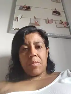 Snapshot of Molly_newman6 chatting on 07/02/26, 07:47 Molly newman6 online show from 07/02/26, 07:47