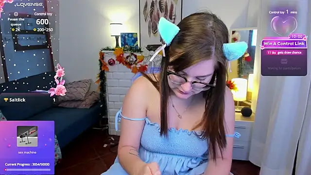 HunnyyLove online show from 12/06/24, 03:44