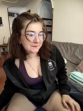 HunnyyLove online show from 10/06/25, 04:37