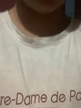 Snapshot of OwingLibra chatting on 11/12/25, 02:17 OwingLibra online show from 11/12/25, 02:17