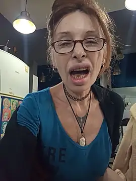 FrozenWaffle online show from 07/01/26, 05:02