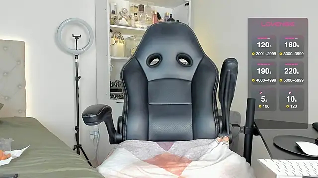 Snapshot of JohannaRodriguez69 chatting on 01/20/25, 04:54 JohannaRodriguez69 online show from 01/20/25, 04:54