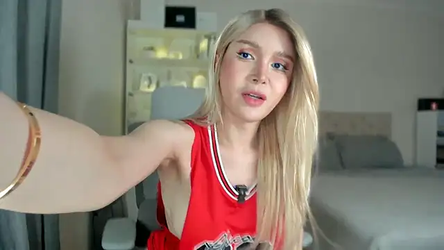JohannaRodriguez69 online show from 05/23/26, 03:34
