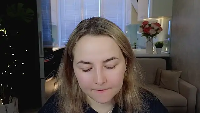 Mira Mermayd online show from 03/15/26, 01:11