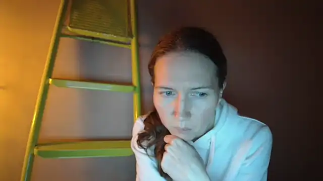 Snapshot of Sexy_MargoX_ chatting on 12/08/24, 10:57 Sexy MargoX online show from 12/08/24, 10:57