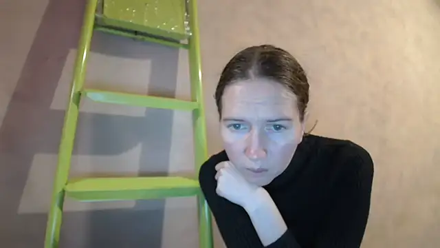 Snapshot of Sexy_MargoX_ chatting on 12/14/24, 06:41 Sexy MargoX online show from 12/14/24, 06:41