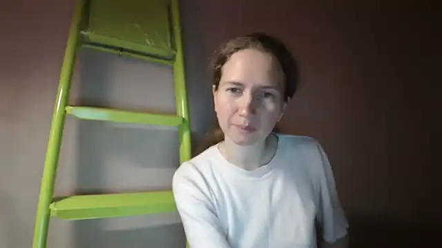 Snapshot of Sexy_MargoX_ chatting on 12/18/24, 05:31 Sexy MargoX online show from 12/18/24, 05:31