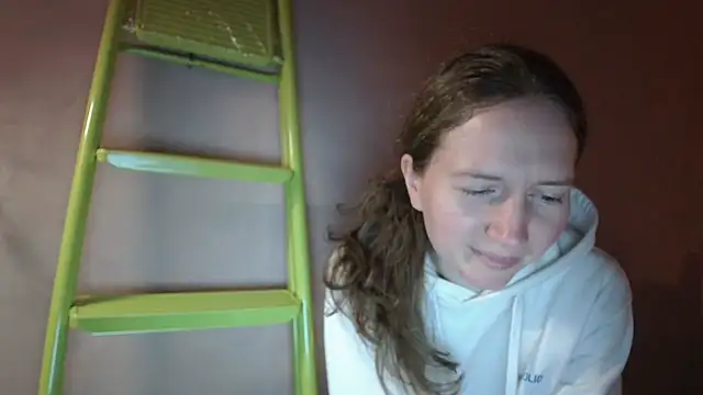 Snapshot of Sexy_MargoX_ chatting on 02/13/25, 06:16 Sexy MargoX online show from 02/13/25, 06:16