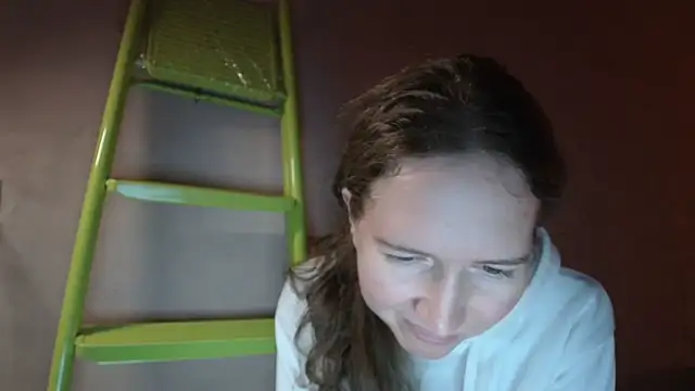 Snapshot of Sexy_MargoX_ chatting on 02/15/25, 09:26 Sexy MargoX online show from 02/15/25, 09:26