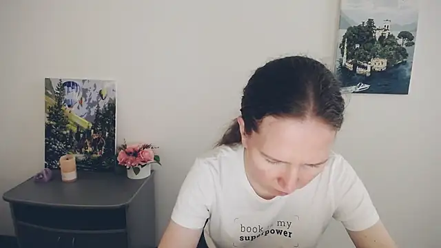 Snapshot of Sexy_MargoX_ chatting on 09/23/25, 02:31 Sexy MargoX online show from 09/23/25, 02:31