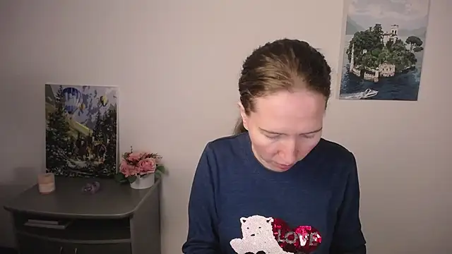 Snapshot of Sexy_MargoX_ chatting on 10/03/25, 03:53 Sexy MargoX online show from 10/03/25, 03:53